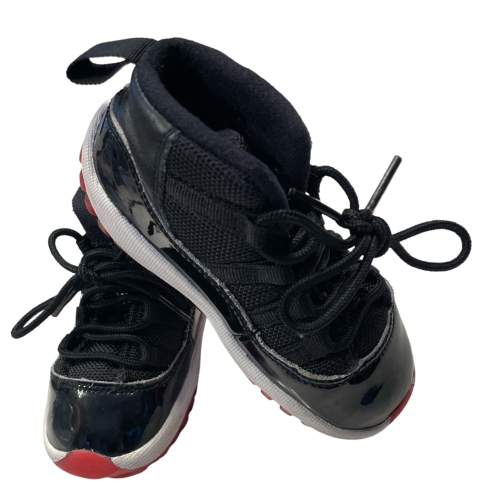 Nike Jordan Retro 11